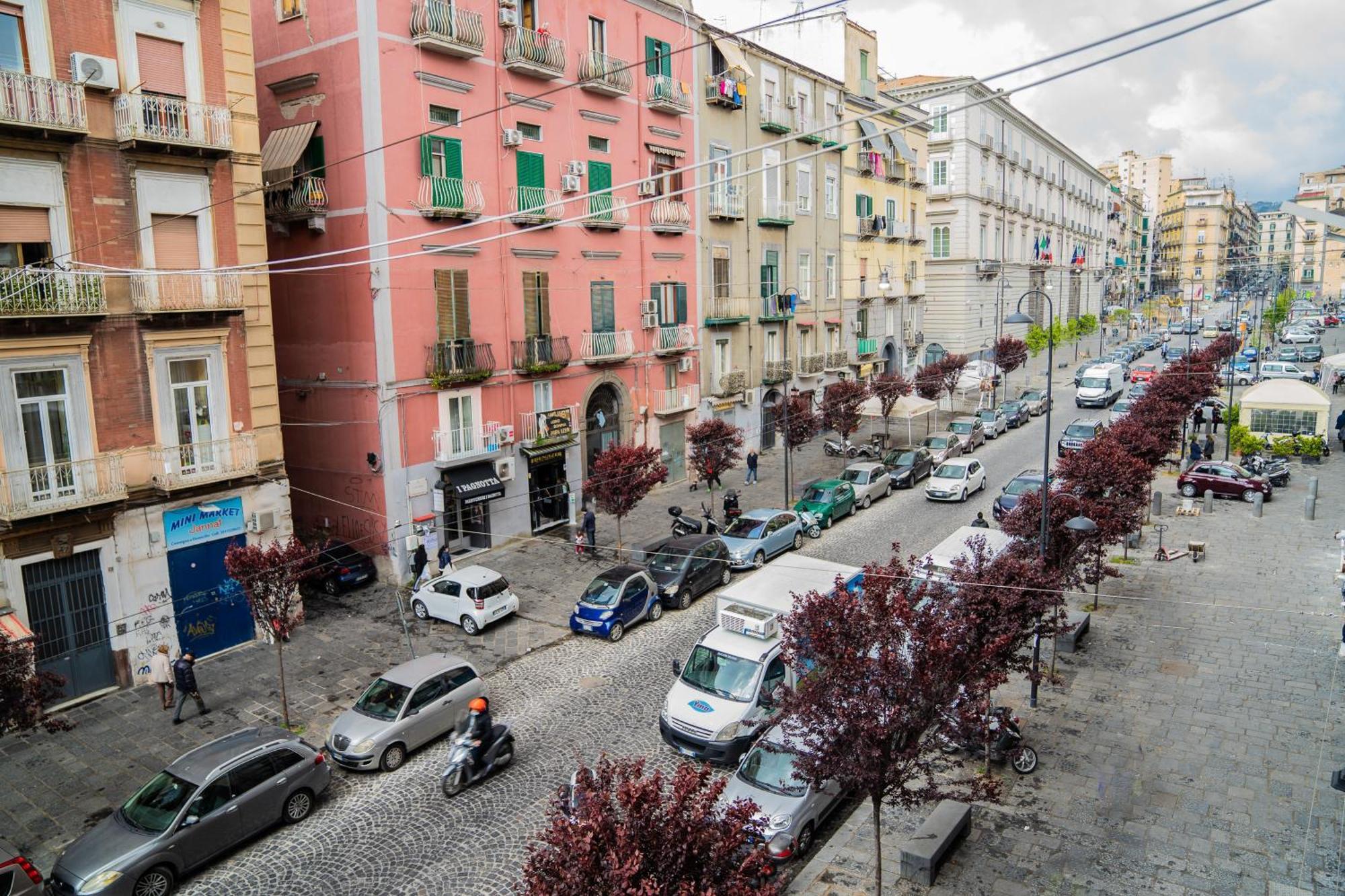 Apartamento Domus Ugo Nápoles Exterior foto